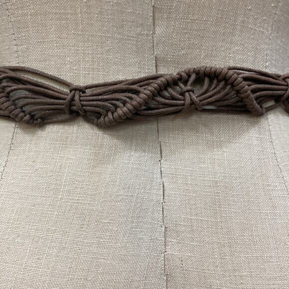 Vintage 12 string women’s one size beaded brown macrame belt - Picture 3 of 5